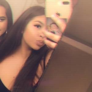 Meet your Posher, Yasmin